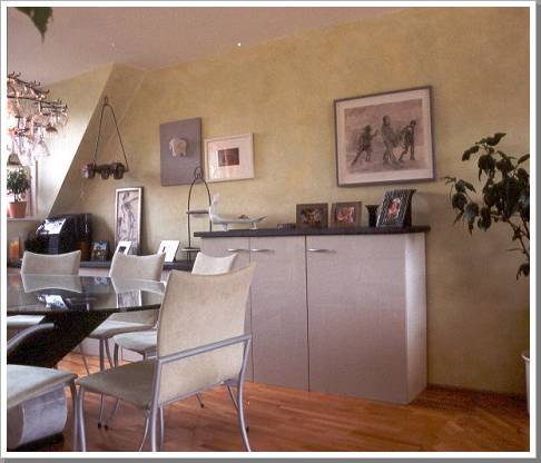 0027_a027  essplatz mit sideboard und gruener wand.jpg